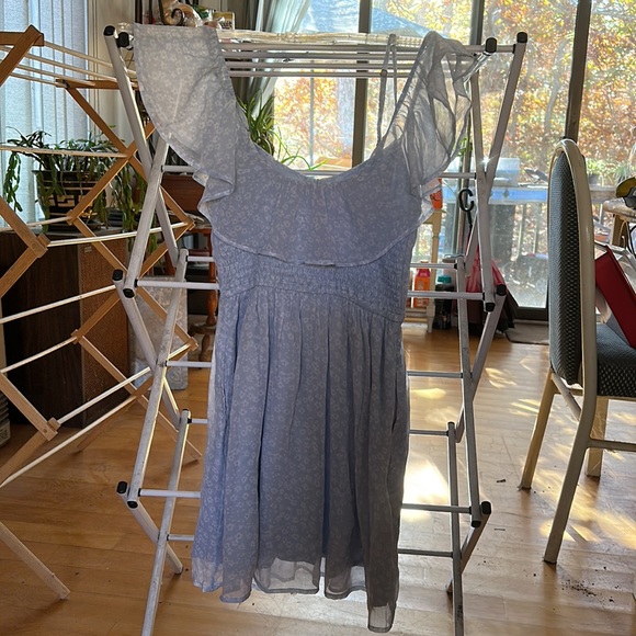 Abercrombie and Fitch light blue dress - Picture 3 of 3